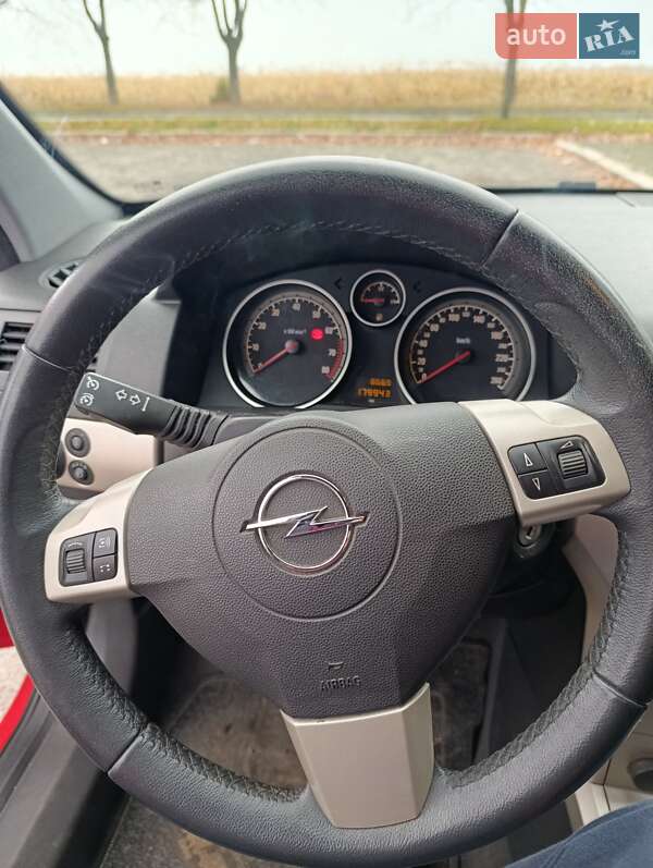 Хетчбек Opel Astra 2007 в Володимирі фото 15 Хетчбек Opel Astra 2007 в Володимирі