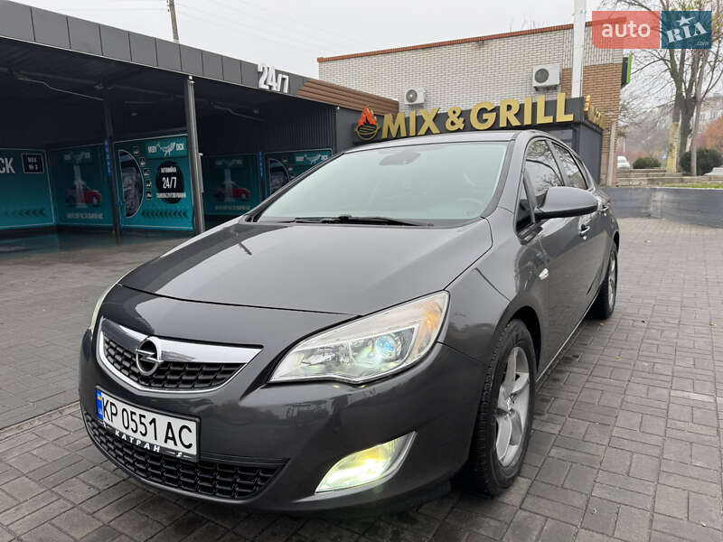 Хетчбек Opel Astra 2011 в Запоріжжі фото 4 Хетчбек Opel Astra 2011 в Запоріжжі