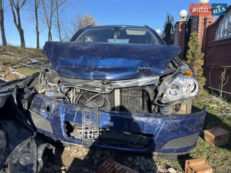 Универсал Opel Astra 2008 в Герце фото Универсал Opel Astra 2008 в Герце