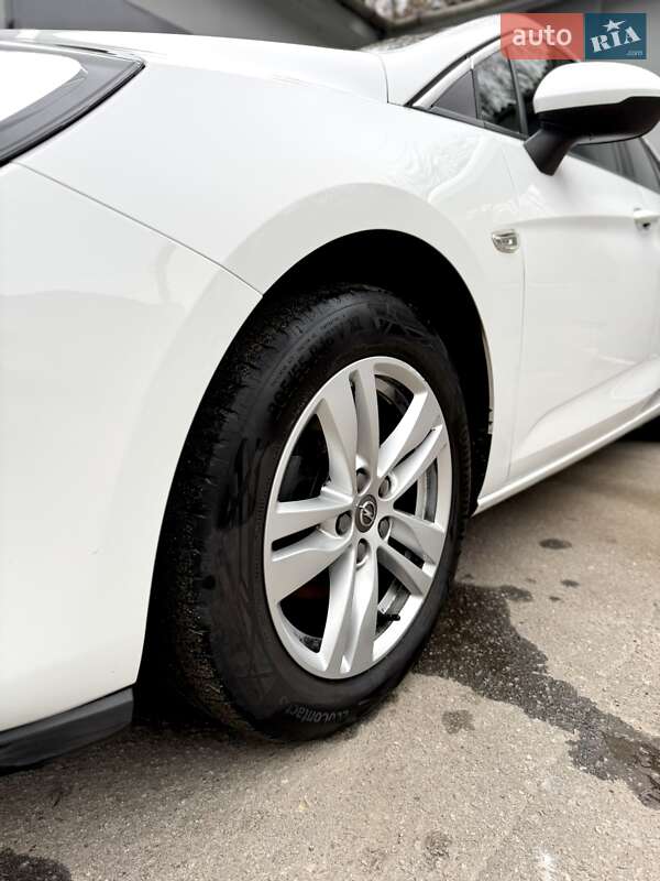 Універсал Opel Astra 2018 в Полтаві