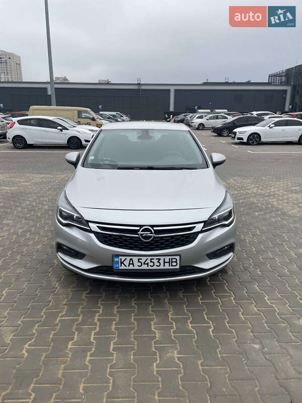 Хэтчбек Opel Astra 2017 в Киеве фото 2 Хэтчбек Opel Astra 2017 в Киеве