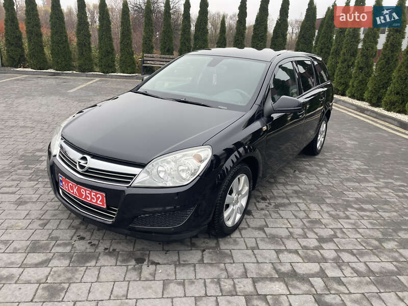 Універсал Opel Astra 2009 в Надвірній фото Універсал Opel Astra 2009 в Надвірній