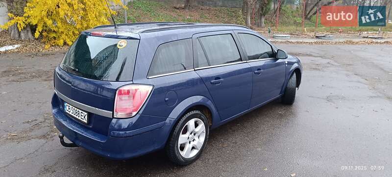 Універсал Opel Astra 2010 в Києві фото 4 Універсал Opel Astra 2010 в Києві