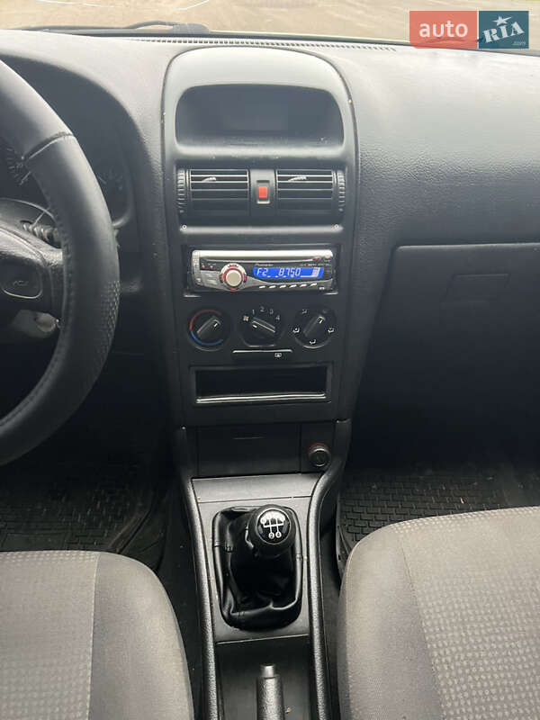 Седан Opel Astra 2006 в Соснице фото 10 Седан Opel Astra 2006 в Соснице