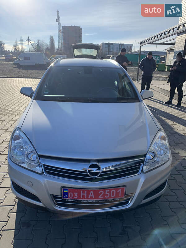 Універсал Opel Astra 2008 в Любарі