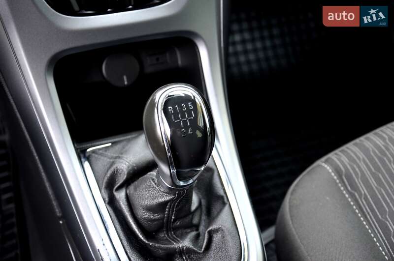 Універсал Opel Astra 2013 в Львові фото 28 Універсал Opel Astra 2013 в Львові