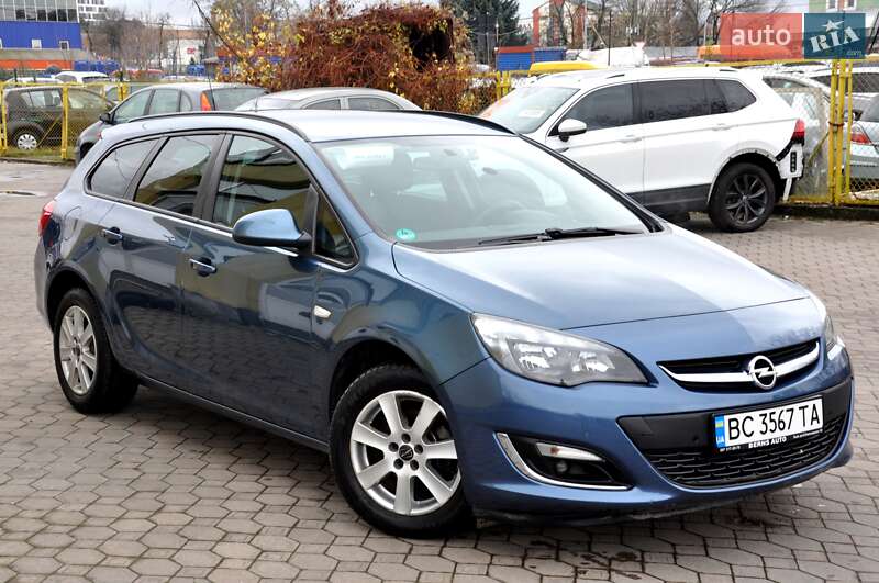 Універсал Opel Astra 2013 в Львові фото 35 Універсал Opel Astra 2013 в Львові