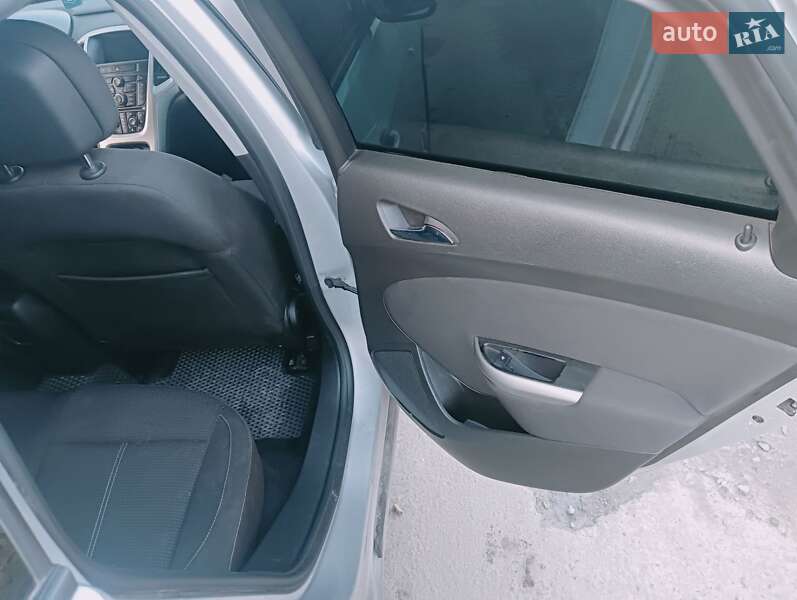 Универсал Opel Astra 2011 в Балте фото 4 Универсал Opel Astra 2011 в Балте