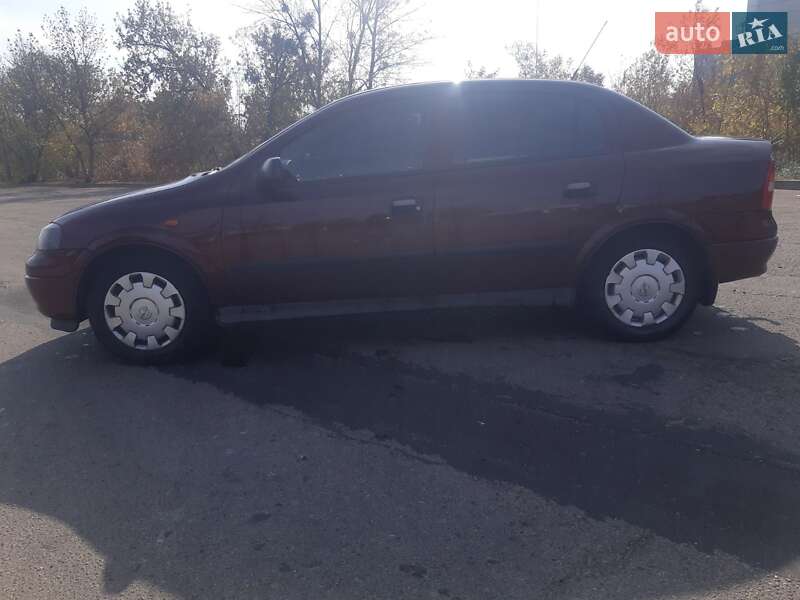 Седан Opel Astra 2009 в Харькове