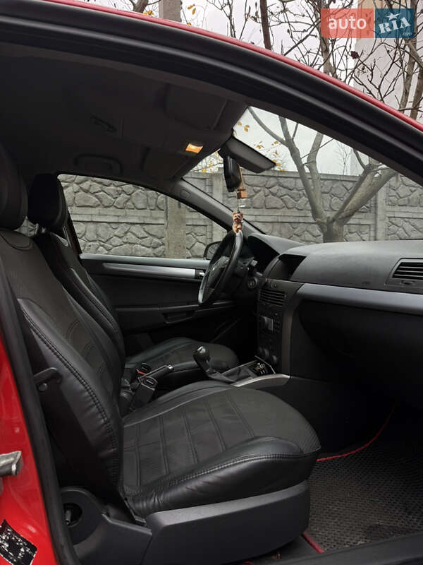 Хетчбек Opel Astra 2006 в Олександрії