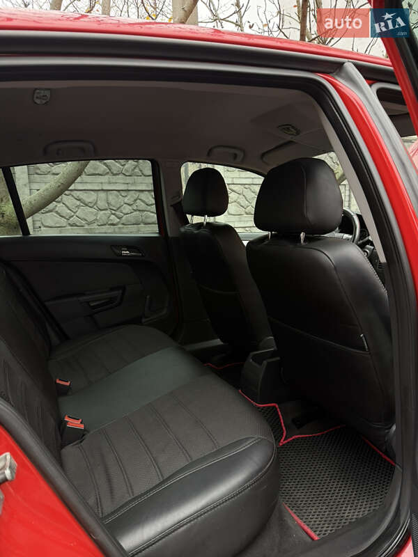 Хетчбек Opel Astra 2006 в Олександрії