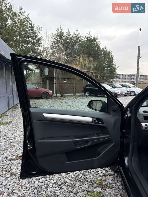 Універсал Opel Astra 2007 в Білій Церкві