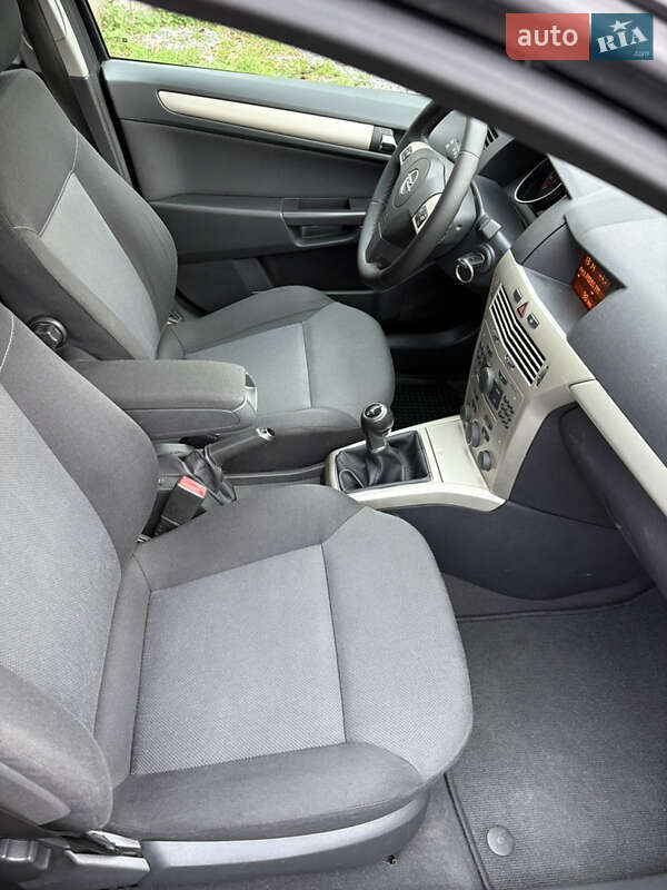 Універсал Opel Astra 2007 в Білій Церкві