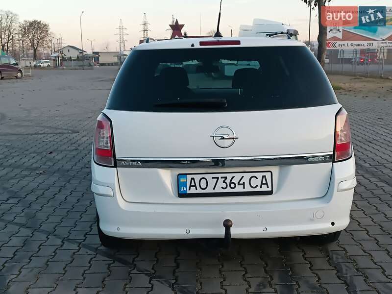 Універсал Opel Astra 2010 в Хусті фото 10 Універсал Opel Astra 2010 в Хусті