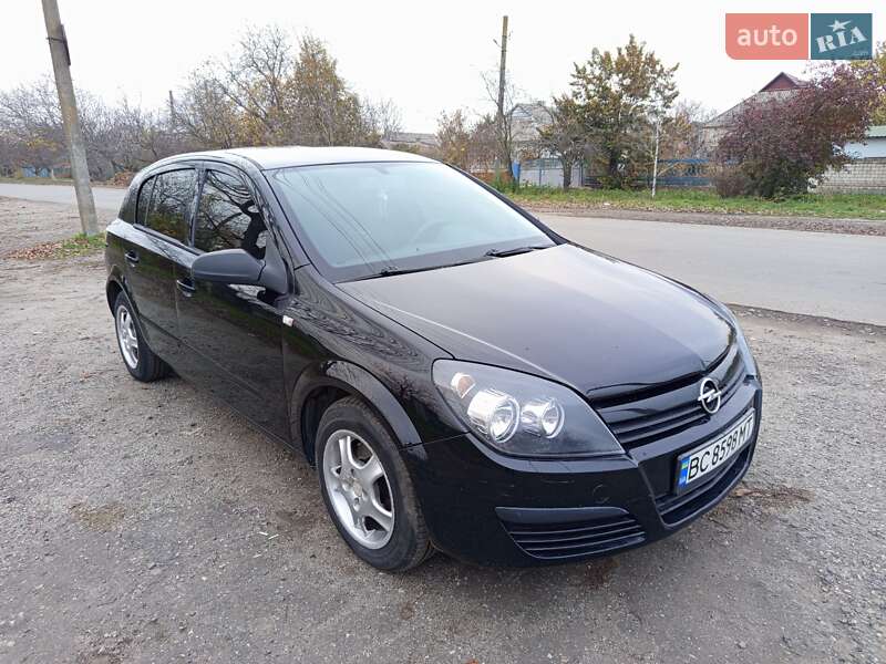 Хетчбек Opel Astra 2004 в Новому Бузі фото 3 Хетчбек Opel Astra 2004 в Новому Бузі