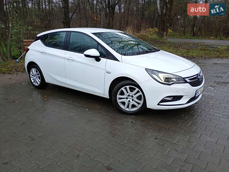 Хэтчбек Opel Astra 2018 в Бориславе фото 2 Хэтчбек Opel Astra 2018 в Бориславе