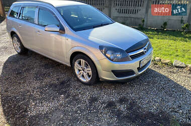 Універсал Opel Astra 2006 в Снятині