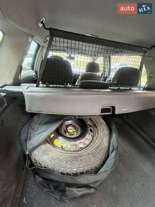 Універсал Opel Astra 2005 в Луцьку