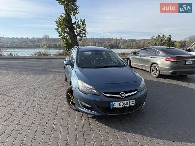 Универсал Opel Astra 2012 в Киеве фото 6 Универсал Opel Astra 2012 в Киеве