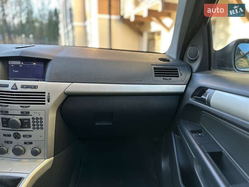 Універсал Opel Astra 2008 в Дрогобичі фото 152 Універсал Opel Astra 2008 в Дрогобичі