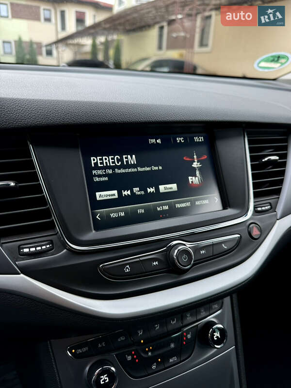 Універсал Opel Astra 2018 в Києві