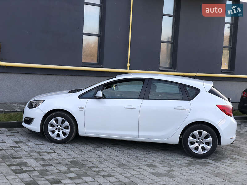 Хетчбек Opel Astra 2014 в Львові фото 24 Хетчбек Opel Astra 2014 в Львові