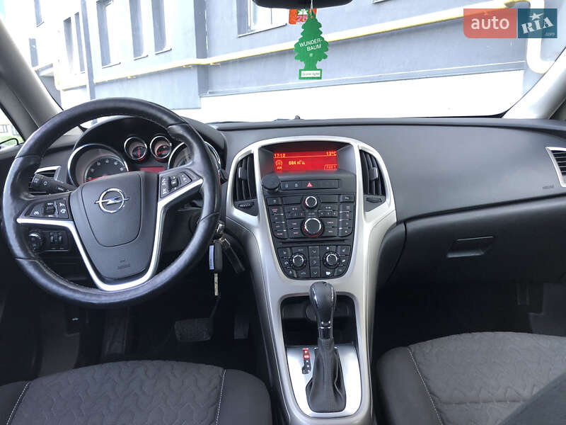 Хетчбек Opel Astra 2014 в Львові фото 32 Хетчбек Opel Astra 2014 в Львові
