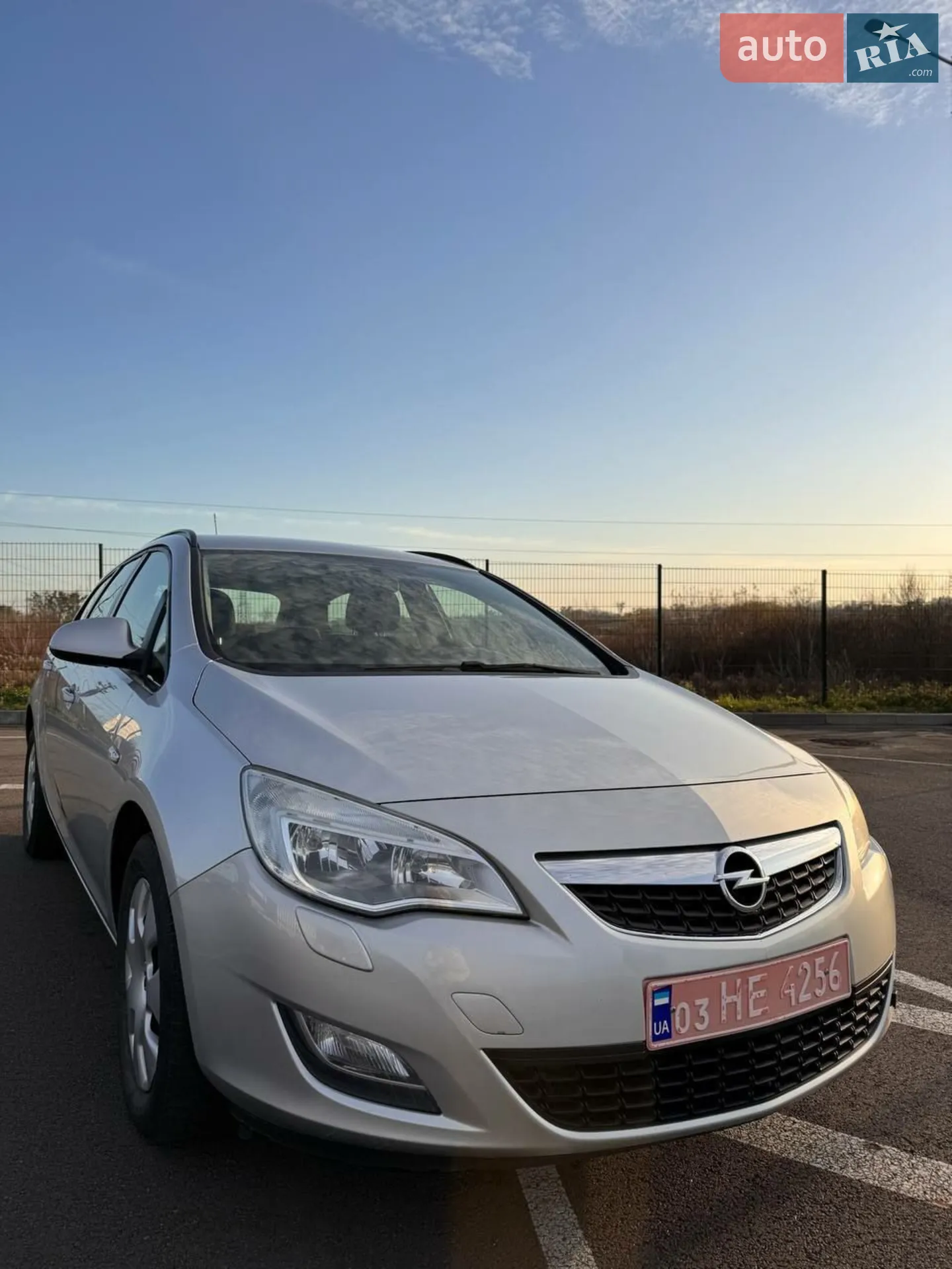 2011 Opel Astra - мініатюра 4