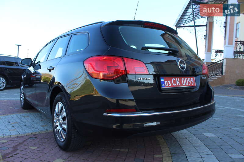 Универсал Opel Astra 2015 в Дрогобыче фото 46 Универсал Opel Astra 2015 в Дрогобыче