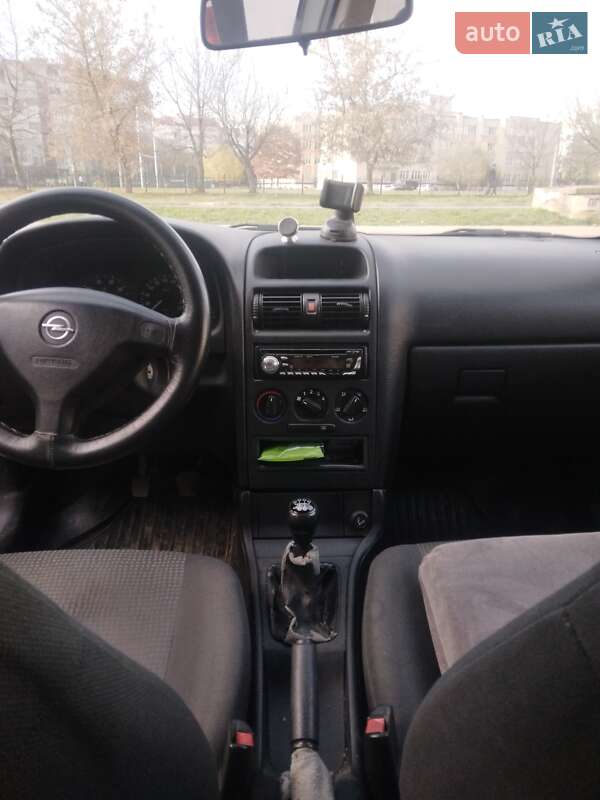 Хэтчбек Opel Astra 2005 в Ивано-Франковске