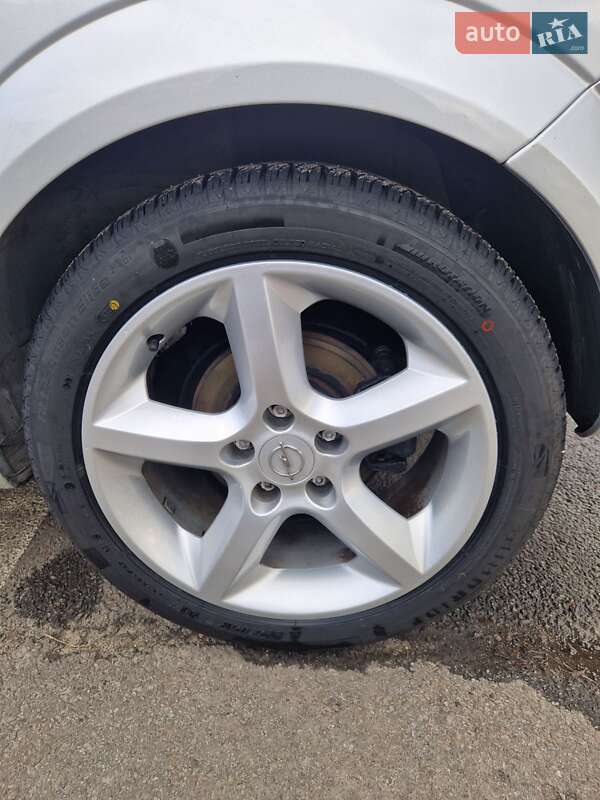 Хэтчбек Opel Astra 2007 в Харькове