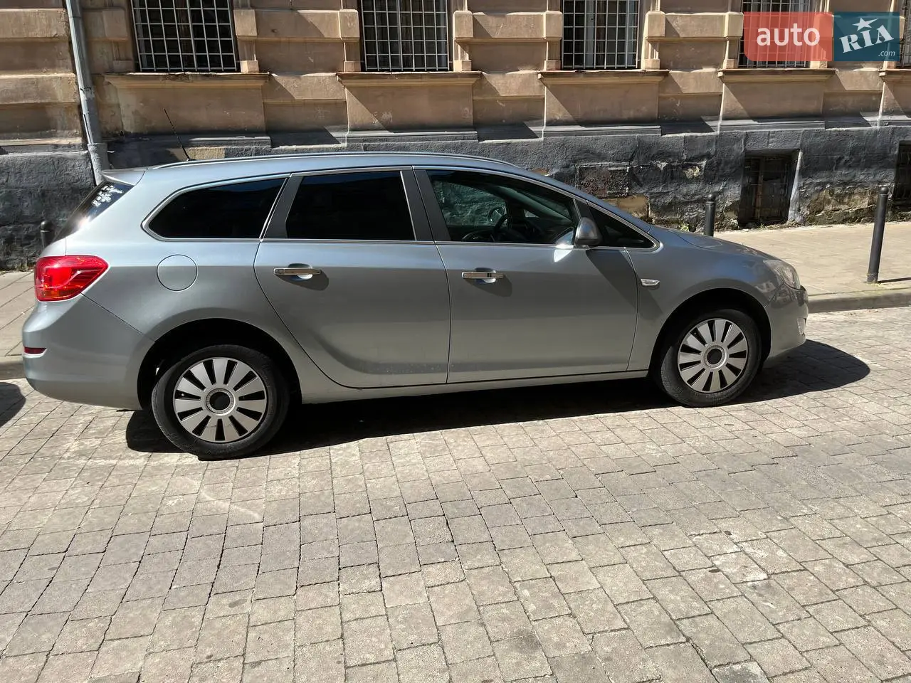 2010 Opel Astra - мініатюра 17