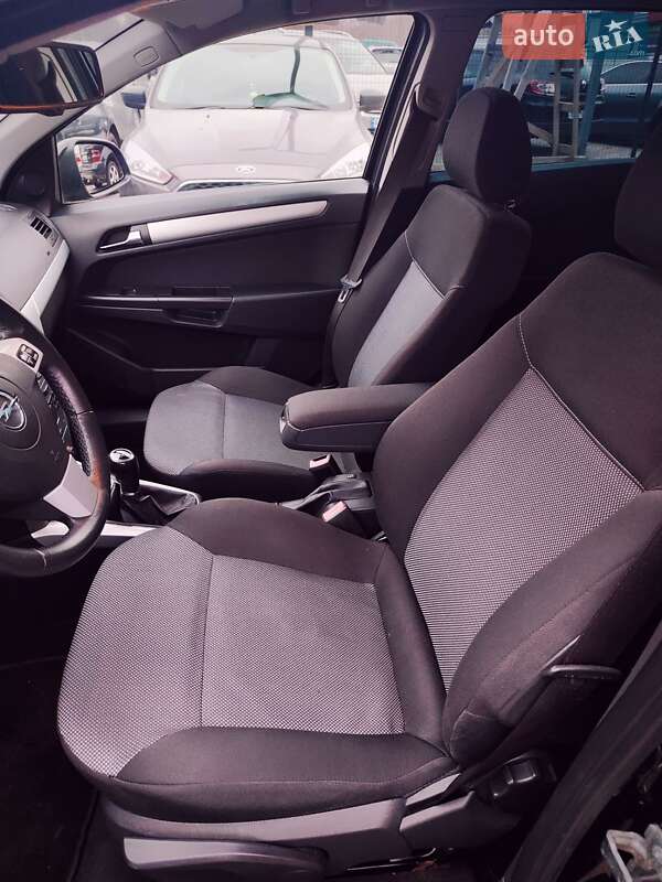 Універсал Opel Astra 2010 в Білій Церкві фото 30 Універсал Opel Astra 2010 в Білій Церкві