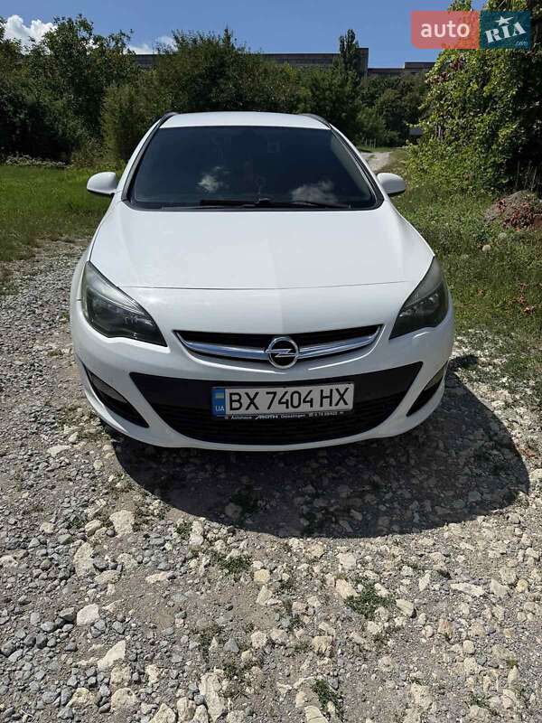 Универсал Opel Astra 2012 в Каменец-Подольском