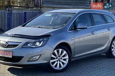 Универсал Opel Astra 2011 в Тернополе