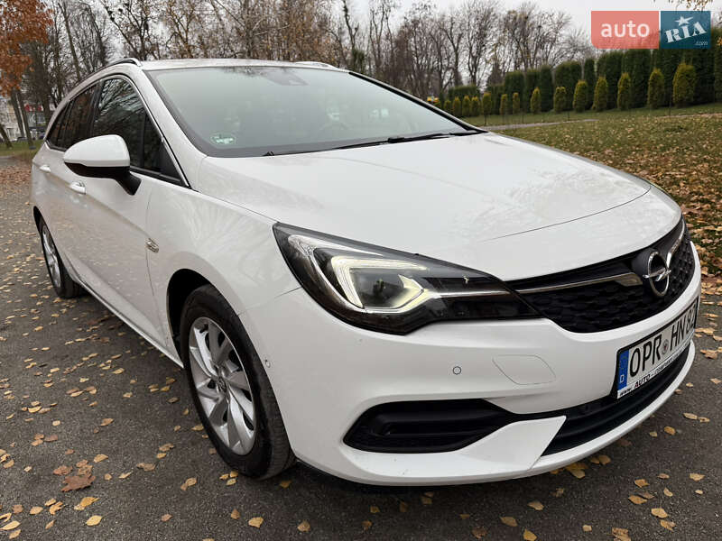 Универсал Opel Astra 2021 в Хмельницком