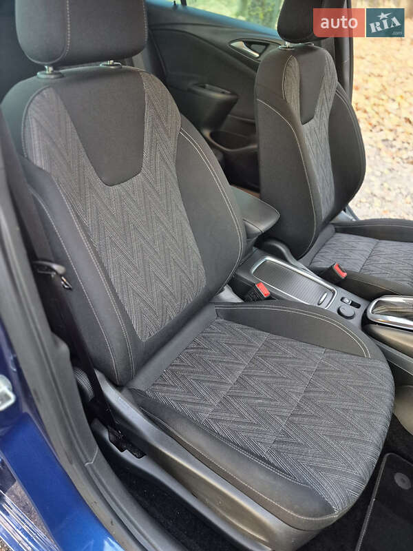 Универсал Opel Astra 2020 в Хмельницком