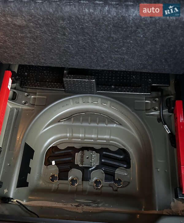 Универсал Opel Astra 2017 в Ивано-Франковске