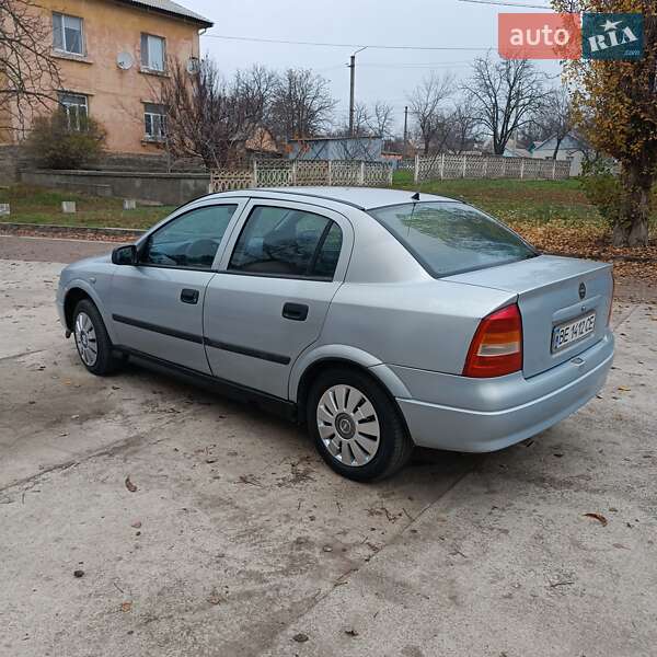 Седан Opel Astra 2004 в Вознесенске фото 3 Седан Opel Astra 2004 в Вознесенске