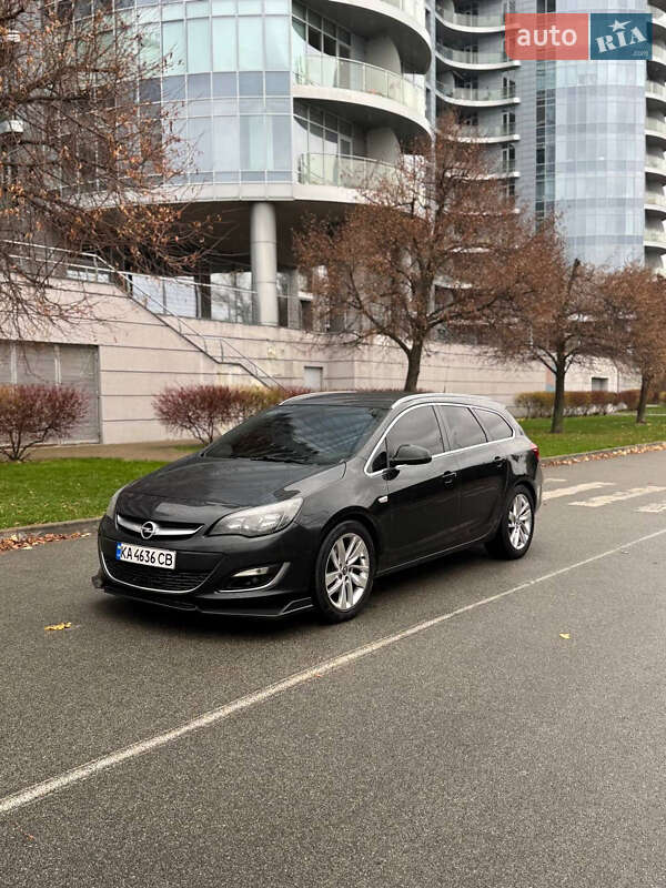 Универсал Opel Astra 2013 в Киеве фото 7 Универсал Opel Astra 2013 в Киеве