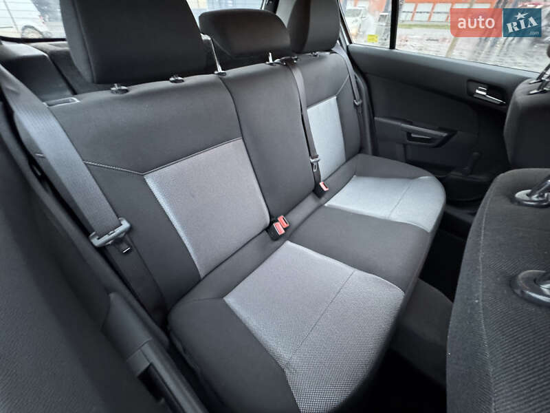 Хетчбек Opel Astra 2009 в Луцьку фото 82 Хетчбек Opel Astra 2009 в Луцьку