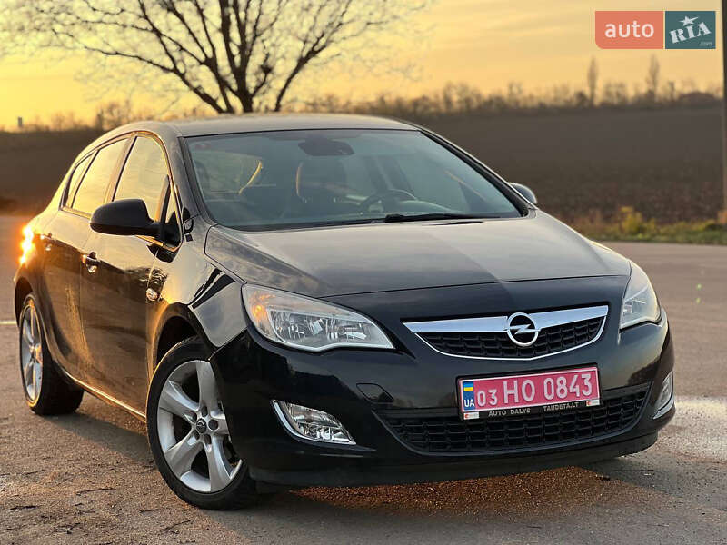 Хетчбек Opel Astra 2009 в Корсунь-Шевченківському