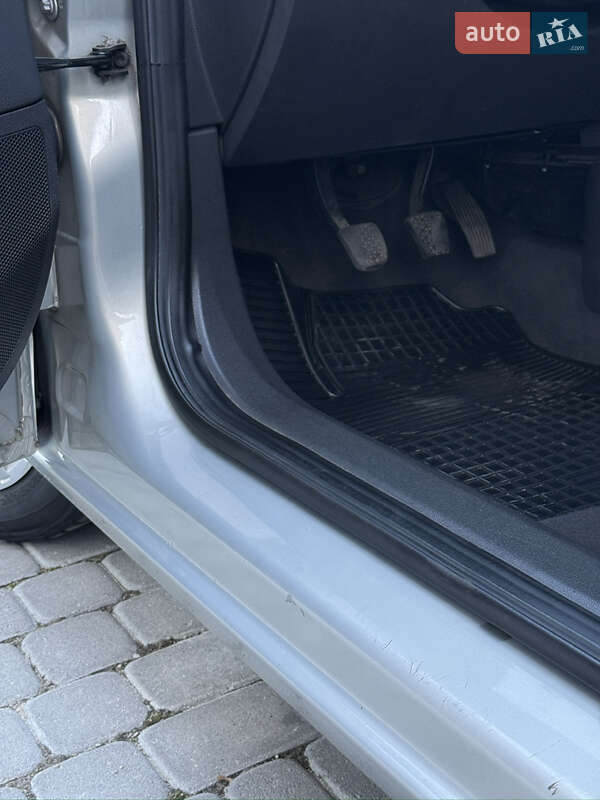 Хэтчбек Opel Astra 2006 в Ивано-Франковске