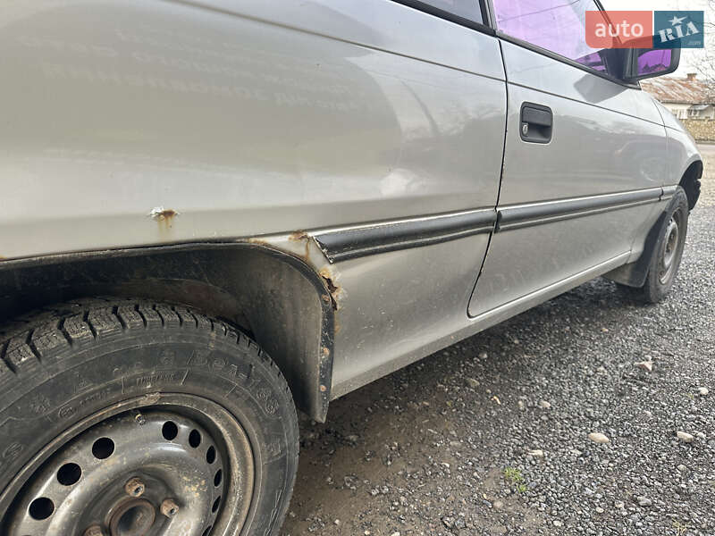 Хэтчбек Opel Astra 1994 в Ивано-Франковске