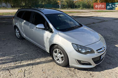 Универсал Opel Astra 2013 в Ладыжине