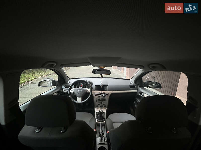 Универсал Opel Astra 2008 в Пустомытах