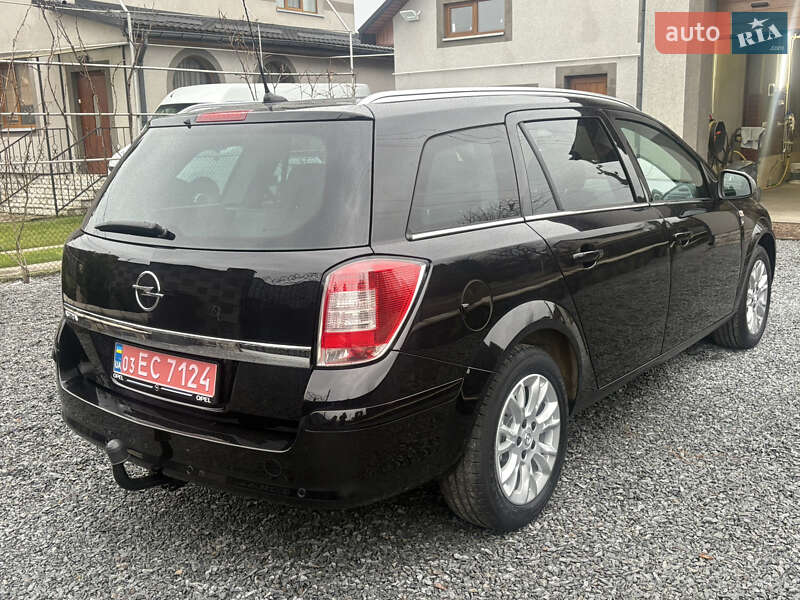 Універсал Opel Astra 2010 в Клевані фото 4 Універсал Opel Astra 2010 в Клевані