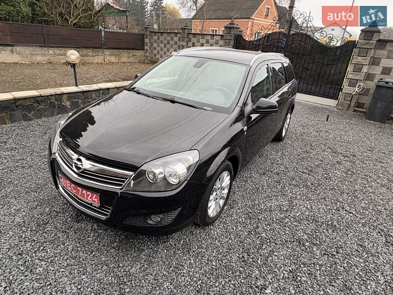 Універсал Opel Astra 2010 в Клевані фото 14 Універсал Opel Astra 2010 в Клевані
