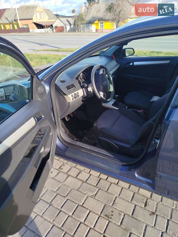 Універсал Opel Astra 2008 в Ковелі