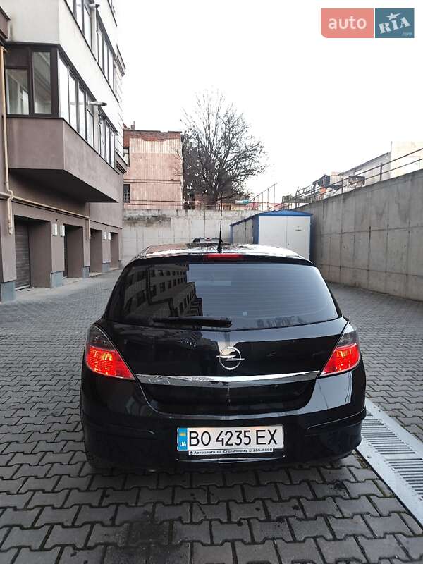 Хэтчбек Opel Astra 2013 в Тернополе фото 8 Хэтчбек Opel Astra 2013 в Тернополе
